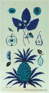 Pineapple, Blue