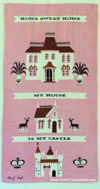 House is Castle, Pink